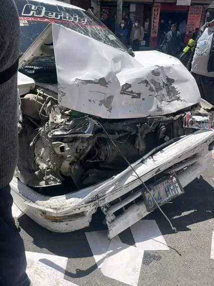 Trágico Accidente De Tránsito En La Zona Tembladerani De La Paz