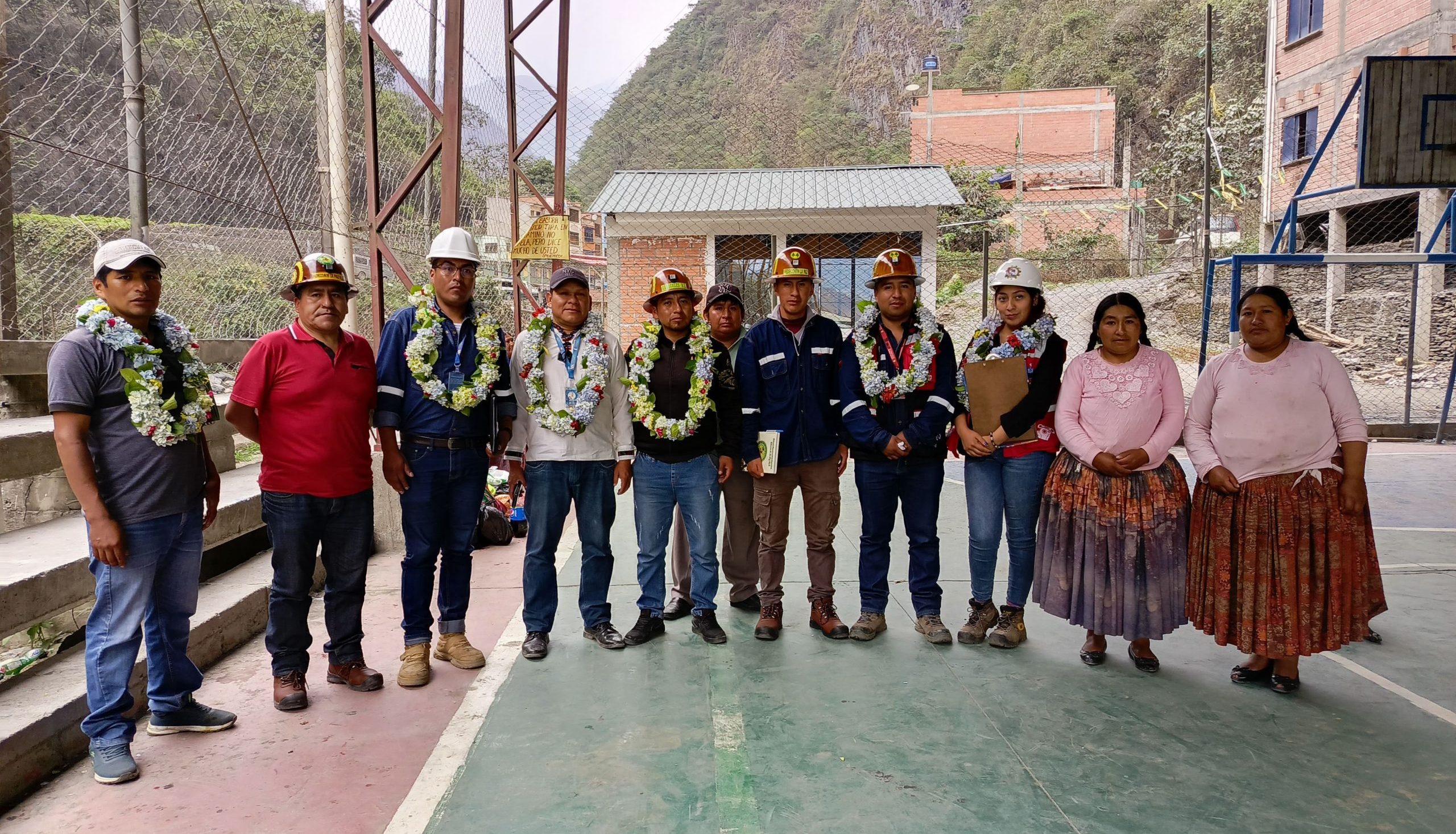 Ministerio de Medio Ambiente y Agua junto a FEDECOMIN LA PAZ R.L. en la Cooperativa Minera «San Calixto» R.L.